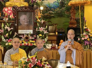 hinh-anh-sinh-hoat-va-luu-niem-cua-chu-ton-duc-ni-tai-ha-truong-10.jpg